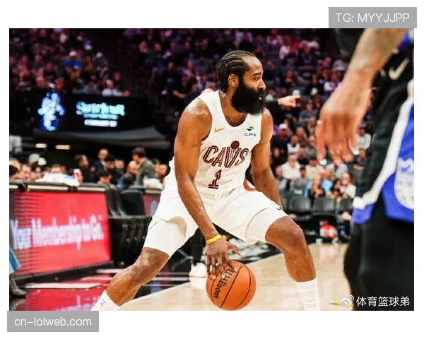 阿伦称赞哈登挡拆能力:他给我带来很久未见的机会 阿伦称赞哈登挡拆能力:他给我带来很久未见的机会