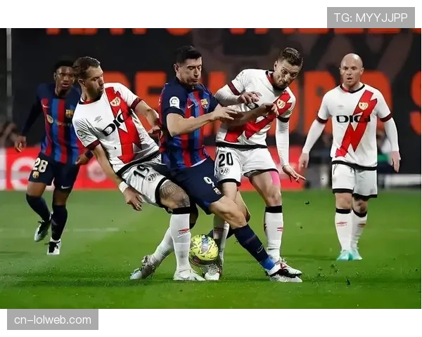 下赛季欧冠用球发布,内置芯片可提供更丰富比赛数据用于转播分析 下赛季欧冠用球发布,内置芯片可提供更丰富比赛数据用于转播分析