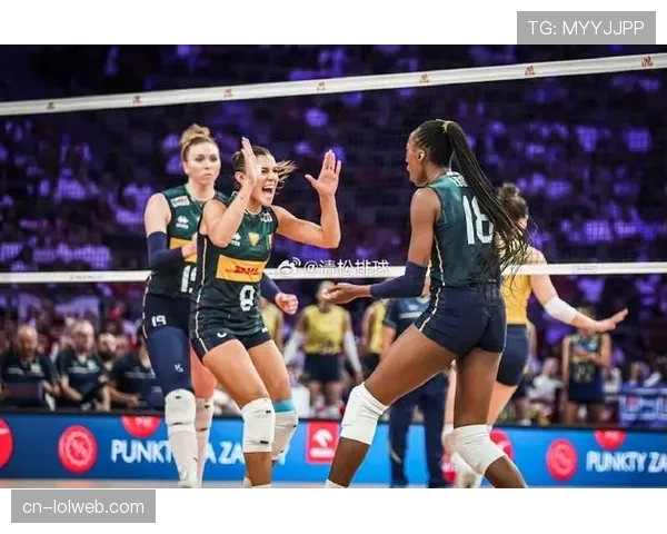 世界女排联赛巴西站：中国女排3-2逆转战胜意大利